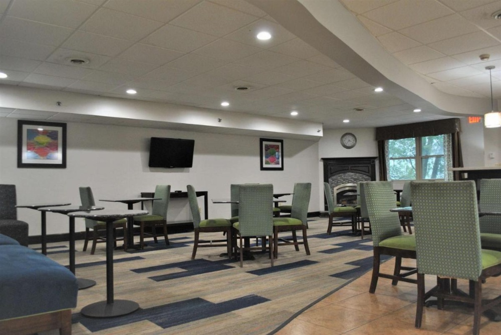 Best Western Owego Inn Image 16